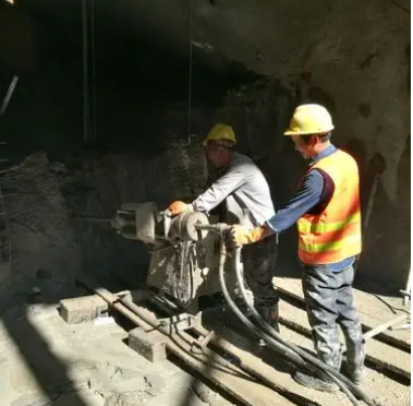 大埔水下抗分散灌浆料特点 水下不分散注浆料介绍